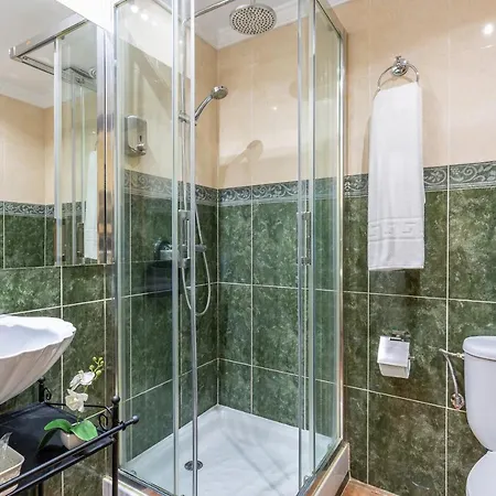 بويرتا دي أدواريس 4*