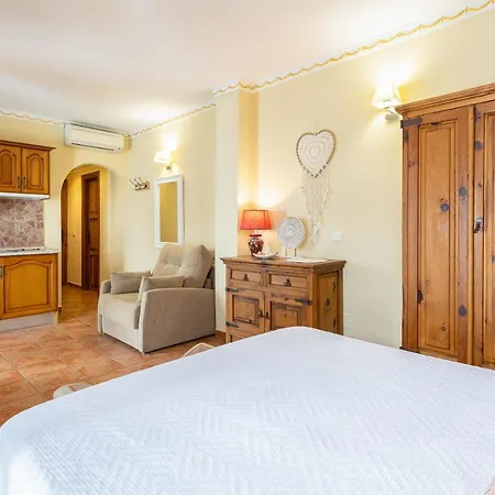 بويرتا دي أدواريس ماربيا