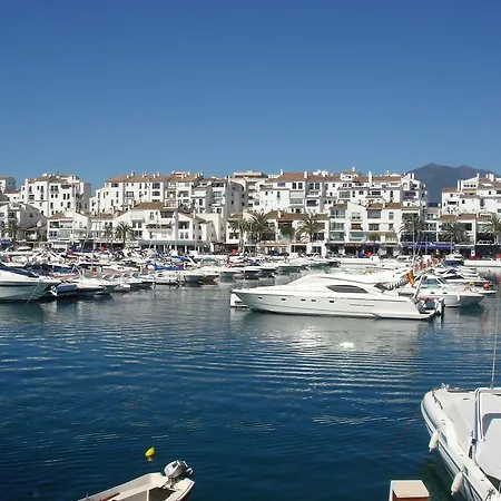 Puerta De Aduares Апарт-готель 2*