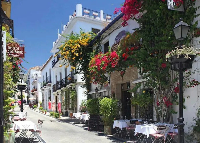 阿杜瓦雷斯之门酒店 公寓式酒店