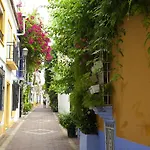Puerta De Aduares Μαρμπέλλα