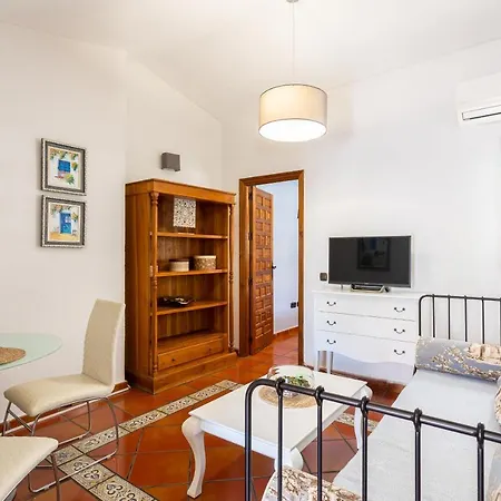 Apartmanhotel Puerta De Aduares Marbella