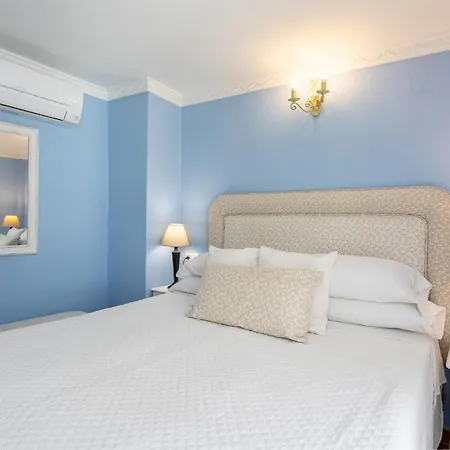 Aparthotel Puerta De Aduares