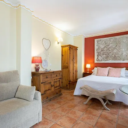 Aparthotel Puerta De Aduares 4*