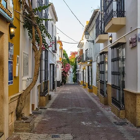Puerta De Aduares 2* マルベーリャ
