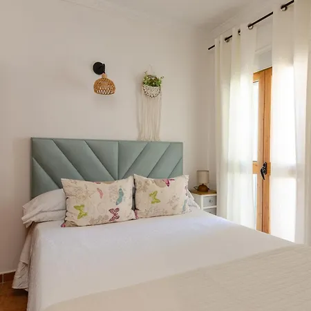 Apartahotel Puerta De Aduares 4*