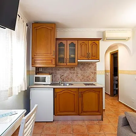 Aparthotel Puerta De Aduares Marbella