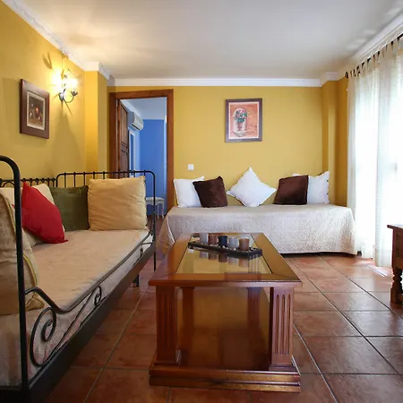 Puerta De Aduares Aparthotel 4*