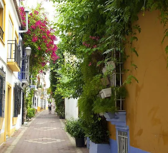 Puerta De Aduares Marbella