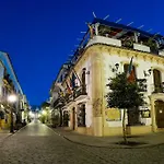 Puerta De Aduares Apartahotel Marbella