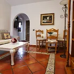 Apartahotel Puerta De Aduares 4*