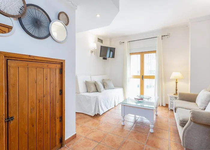 Апарт-готель Puerta De Aduares 4*